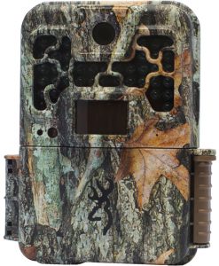 Browning Recon Force FHD Extreme Infrared Game Camera with Color Viewing Screen 20 Megapixel Camo