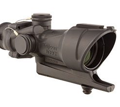 TRIJICON ACOG 4X32 WITH RED ILLUMINATION