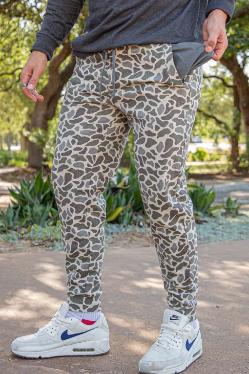 Burlebo Classic Deer Camo Fleece Joggers