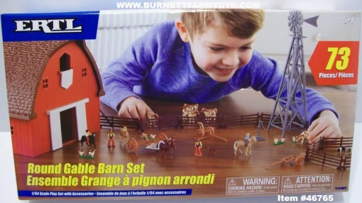 Tomy Round Gable Barn 73 Piece Set